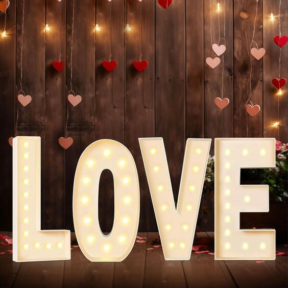 LED Marquee: LOVE